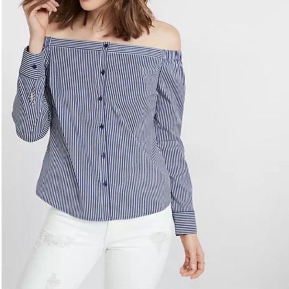 Express Striped Off The Shoulder Essential Shirt - XS